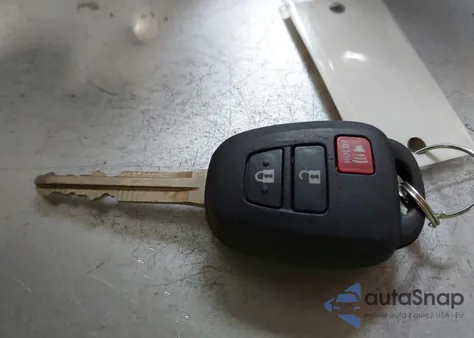 2025 Toyota Corolla Cross L from USA, damaged, VIN 7MUAAAAG9SV120968